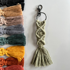 Classic macrame keychain