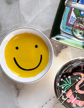 Load image into Gallery viewer, Smiley Porcelain Trinket Dish