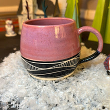 Load image into Gallery viewer, Pink wave mug