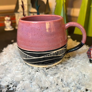 Pink wave mug