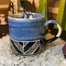 Load image into Gallery viewer, Blue chevron mug