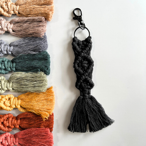 Classic macrame keychain