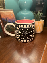 Load image into Gallery viewer, Sgraffito mug #22 - cat in window