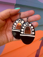 Load image into Gallery viewer, Medium black, white, and gold earrings