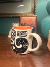 Load image into Gallery viewer, Sgraffito mug #15
