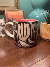 Load image into Gallery viewer, Sgraffito mug #20