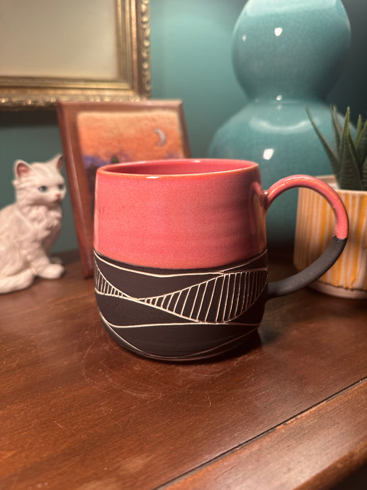 Pink wave mug
