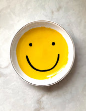 Load image into Gallery viewer, Smiley Porcelain Trinket Dish